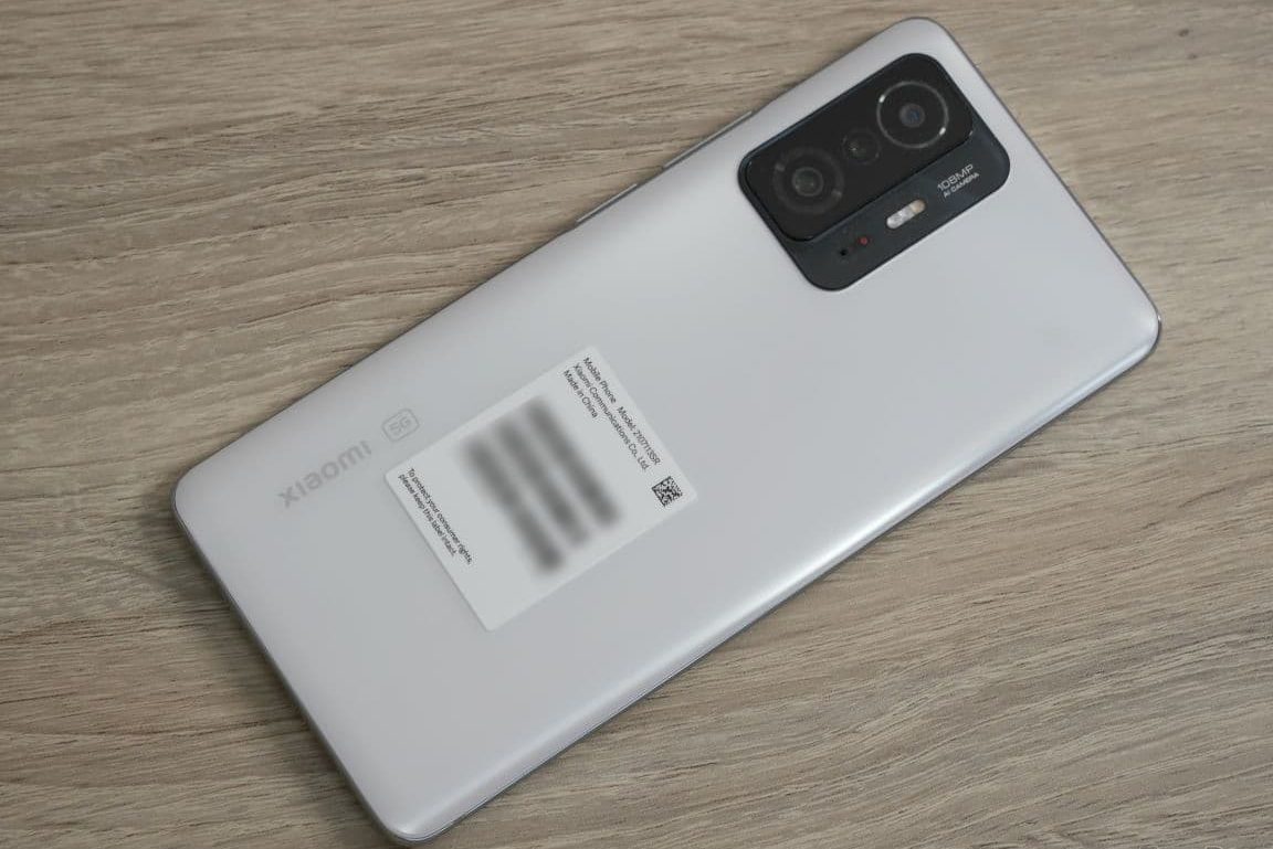 小米智能手机背面的IMEI/序列号贴纸可以撕掉吗？
