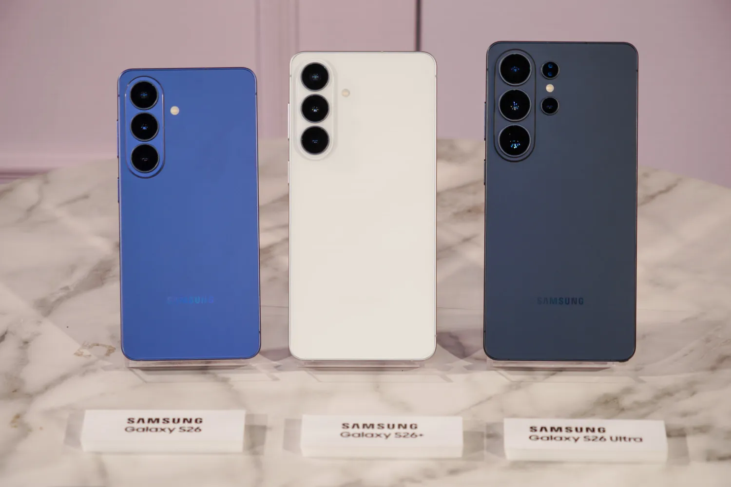 Galaxy S26 系列的价格和活动摘要。哪里买最好?